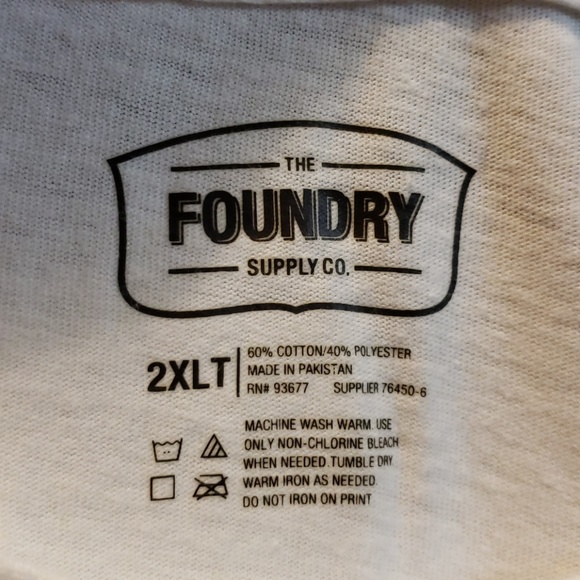 Mens Disney shirt - Picture 2 of 3